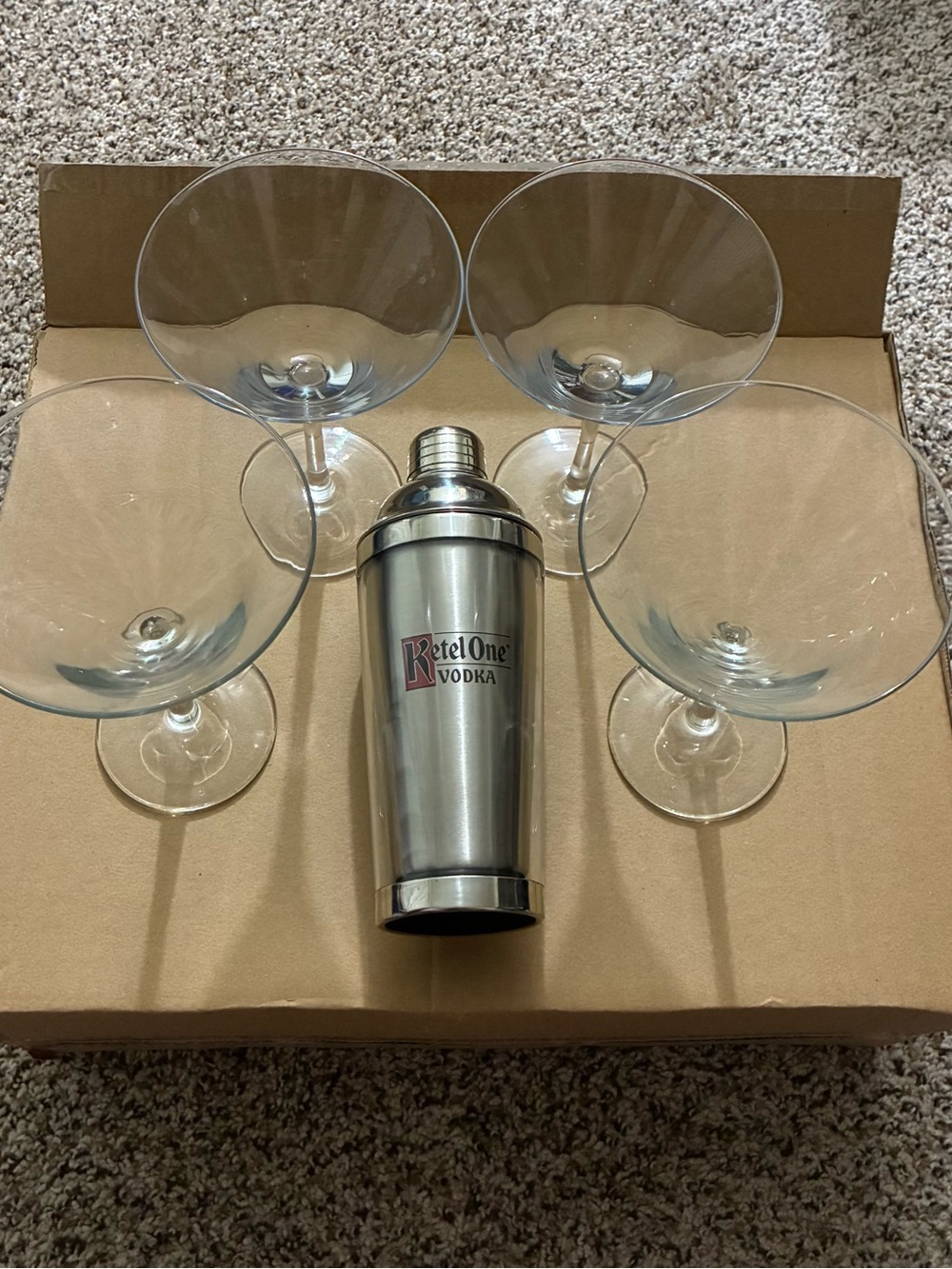 Drinkware set